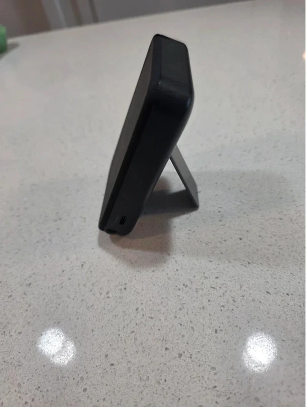 Belkin Wireless Charging Stand with Built-in USB-C Cable